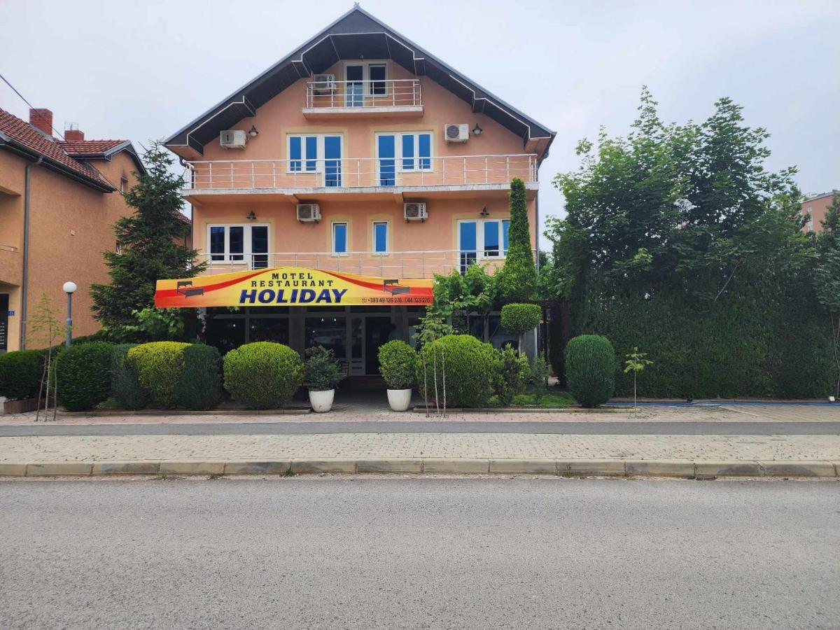Holiday Ferizaj Exterior foto